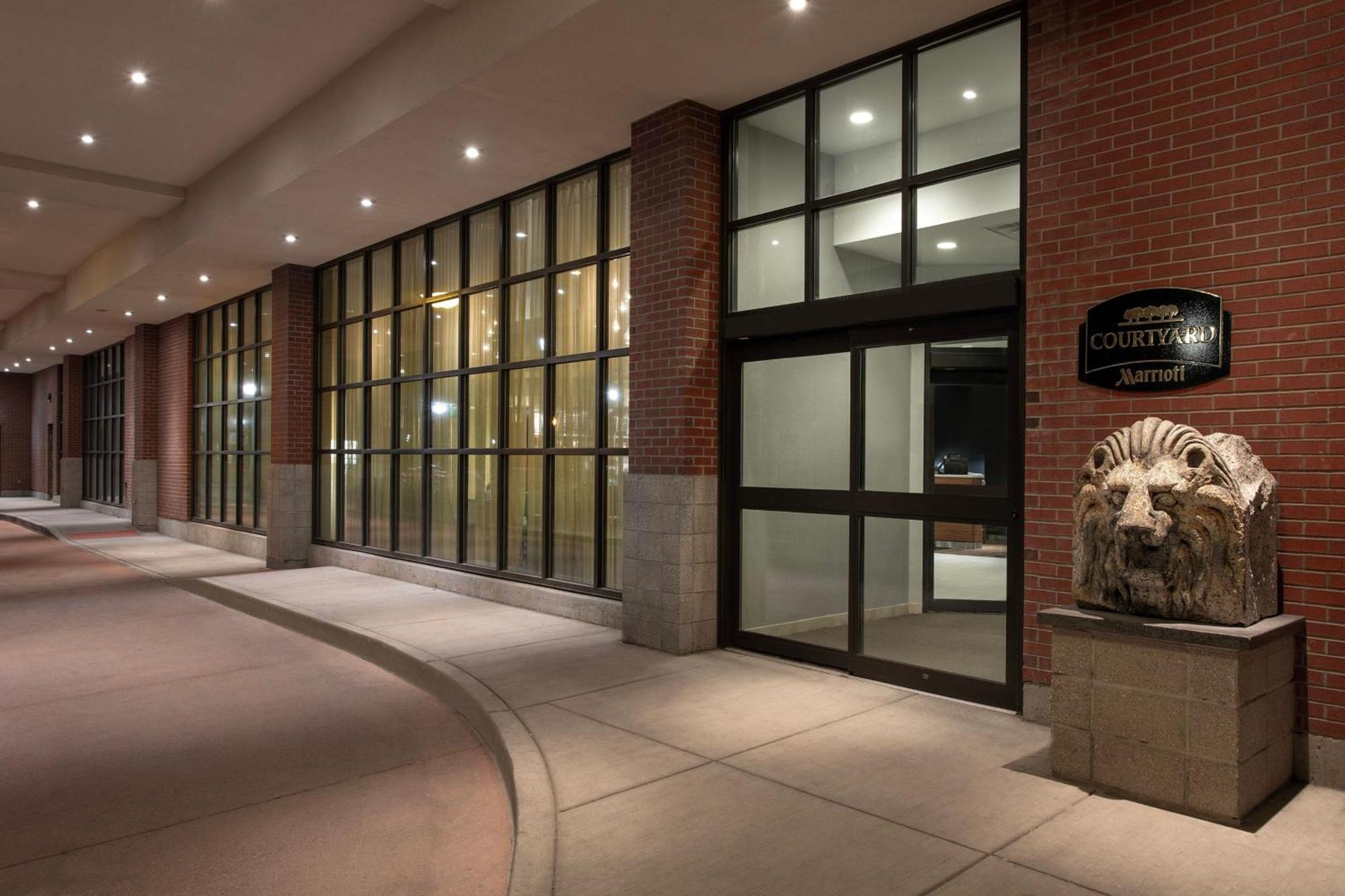 Residence Inn By Marriott Syracuse Downtown At Armory Square Exterior photo